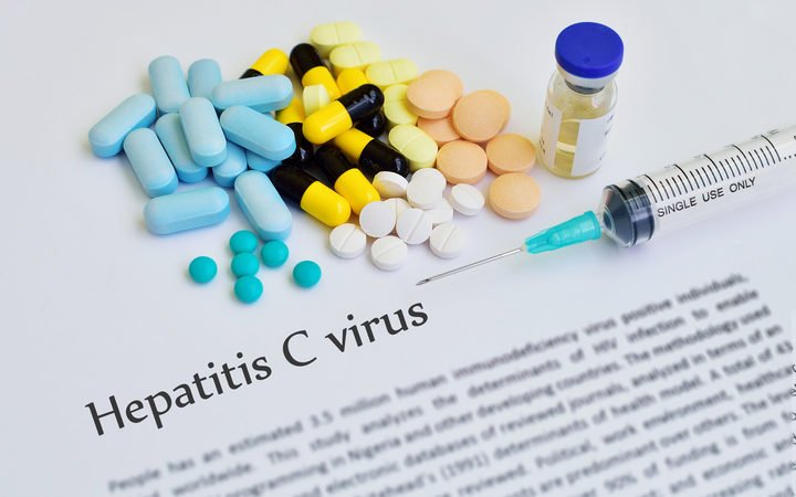  Комбинация препаратов, принимаемая перорально, очищает организм от вируса гепатита С в 95% случаев. 